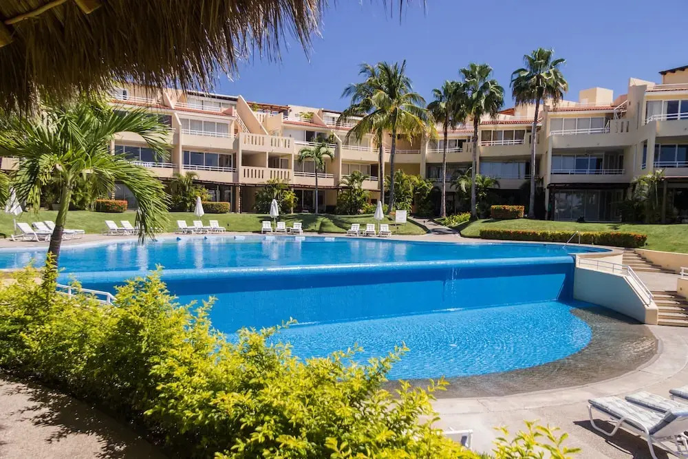 Casa Mita by Kivoya
