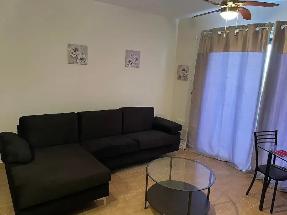 Stunning 1-bed Apartment in Larnaca Near the sea