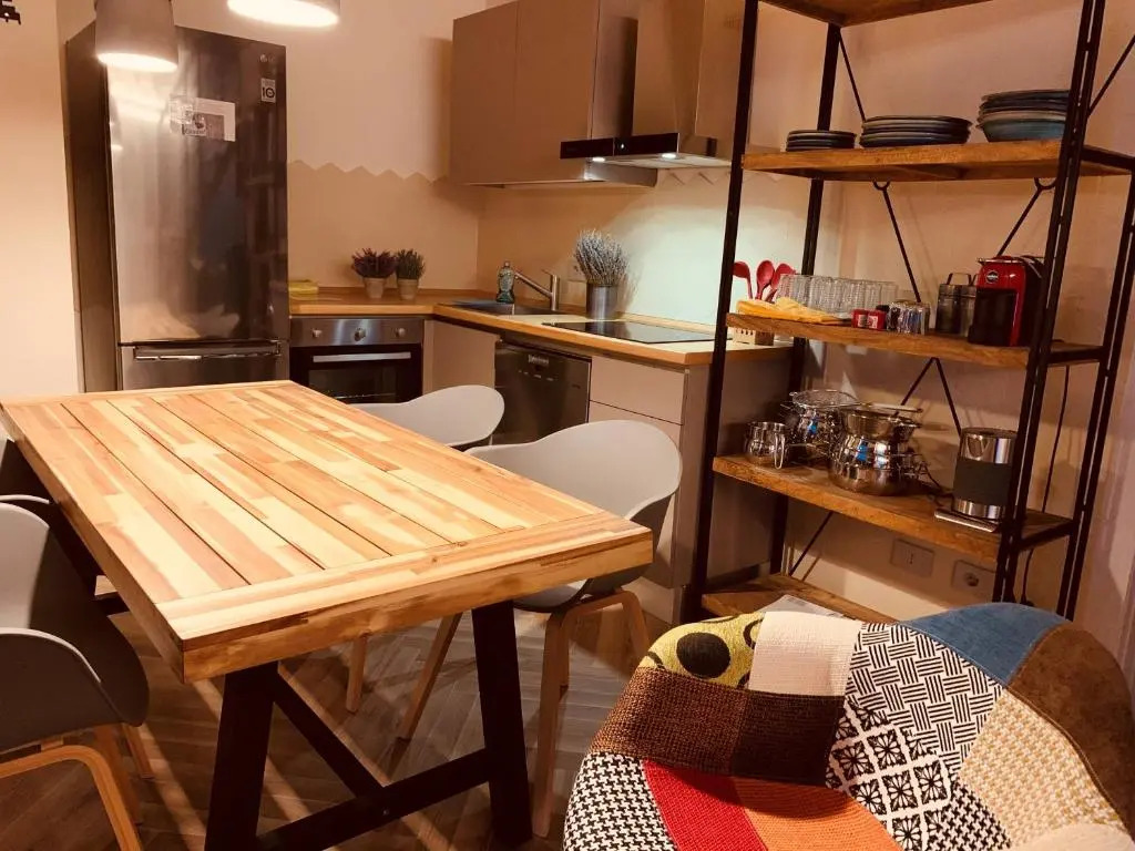 Charming Attic Apartment With Balcony & Swimming Pool - 5 Guests