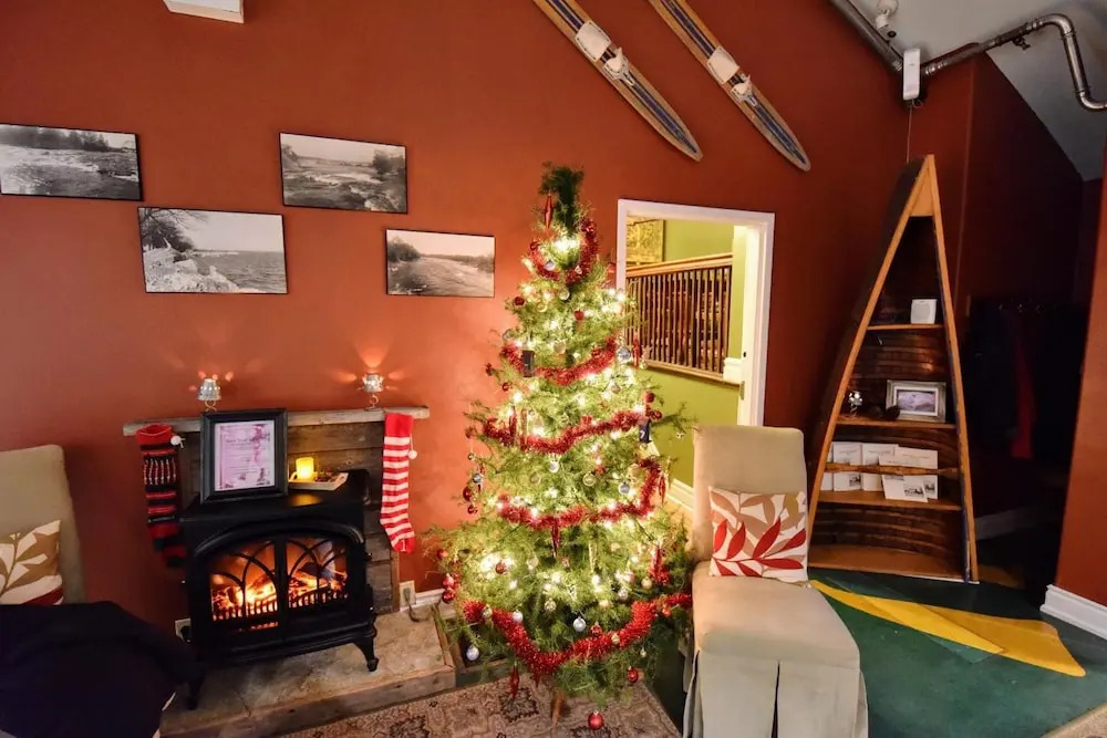 Burleigh Falls Inn