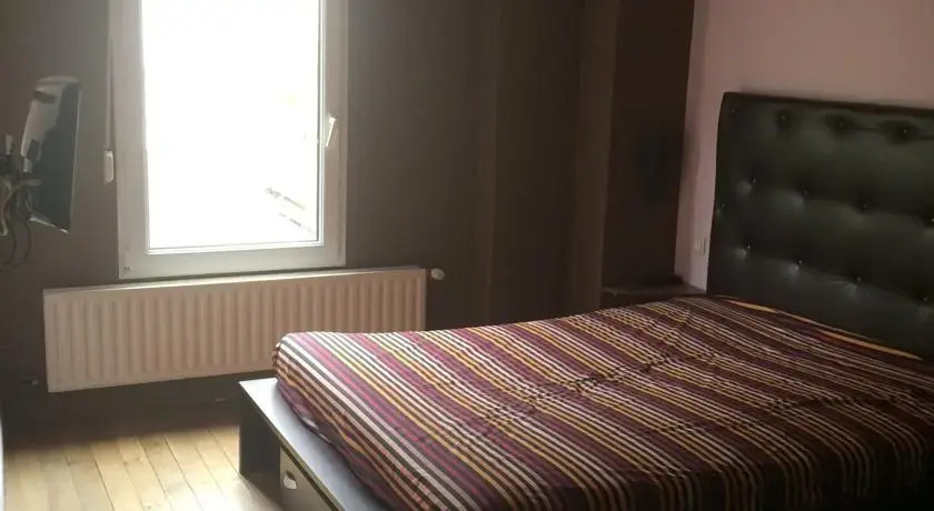 Metz Inside