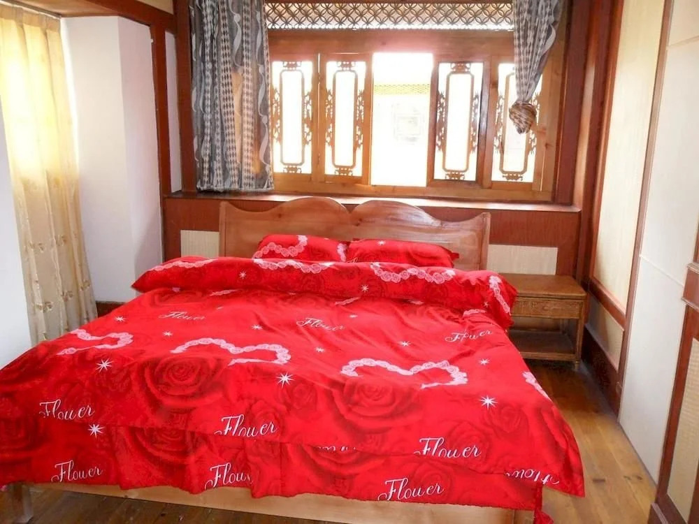 Bai Hai Luo Inn