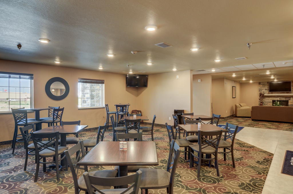 Cobblestone Inn & Suites-Kersey