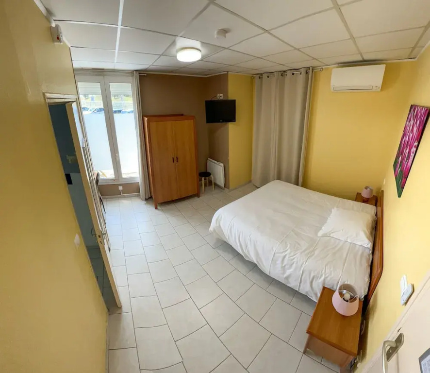 Hôtel Le Petit Logis Chambres Confort climatisées