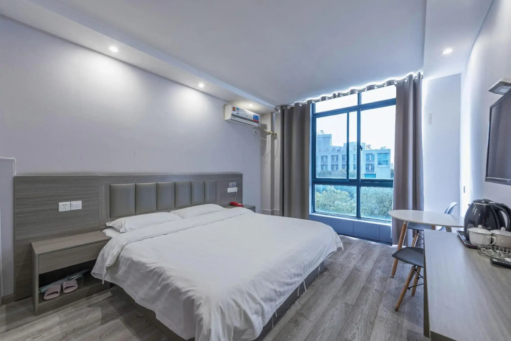 Ningbo Shunjia Hotel