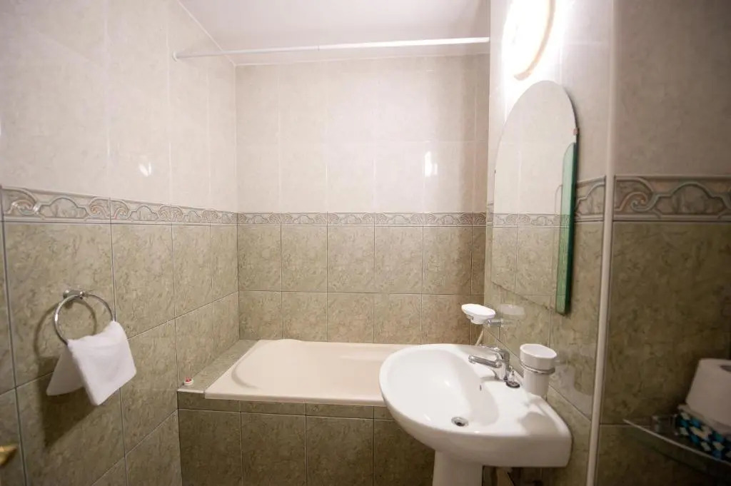 Ta'arof Apartment