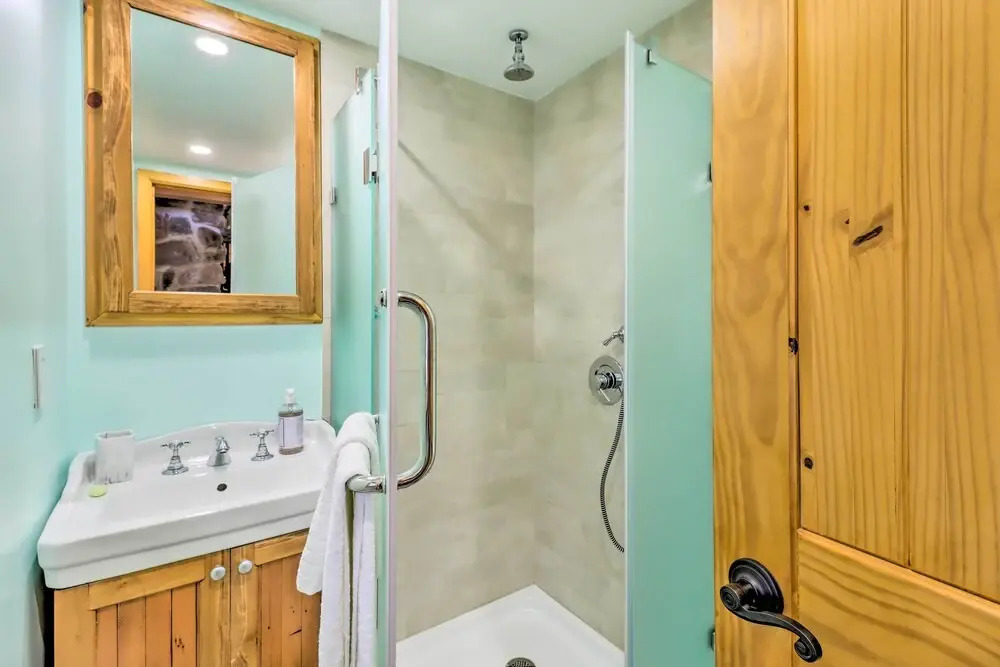 Cozy Tannersville Gem - Ski, Hike, Explore