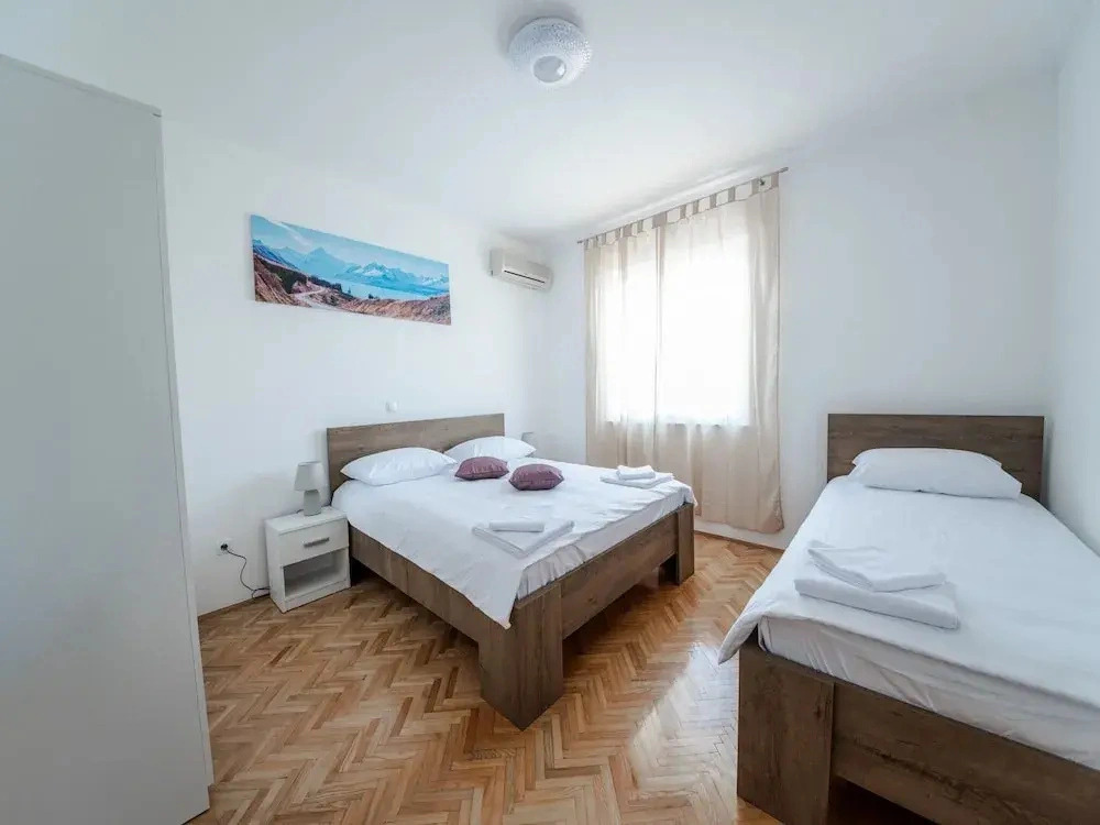 Apartment Zora in Seline, Near Pebble Beach