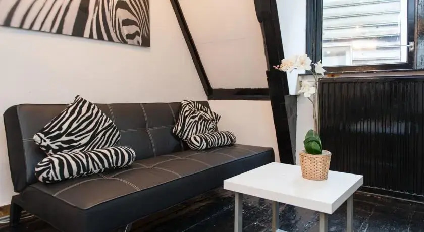 Lounge Lofts