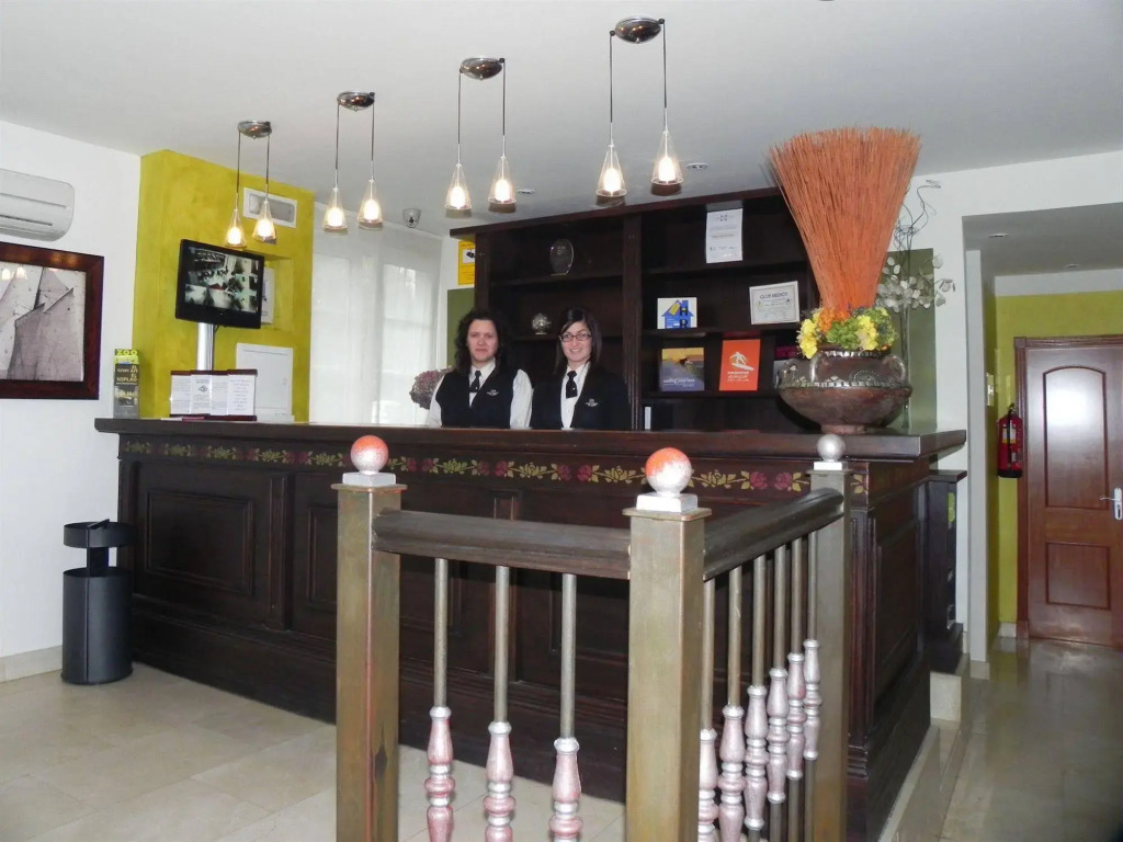Hotel Torres de Somo