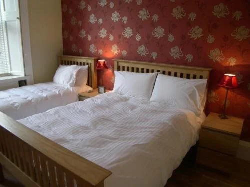 Balmore Guest House