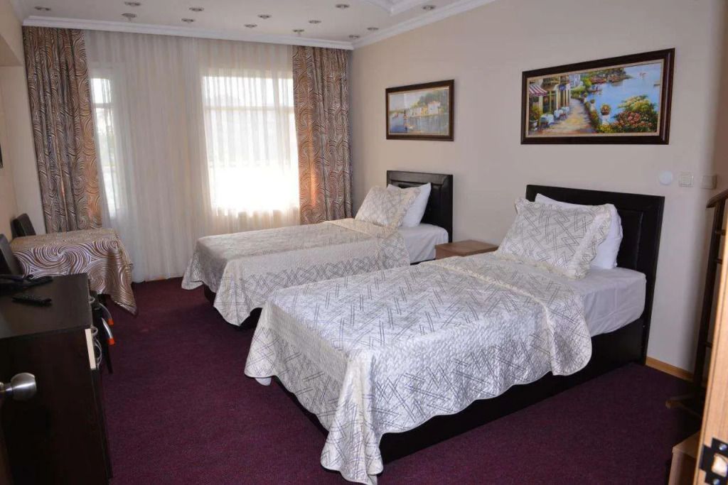 Emsa Otel Maltepedeki Eviniz