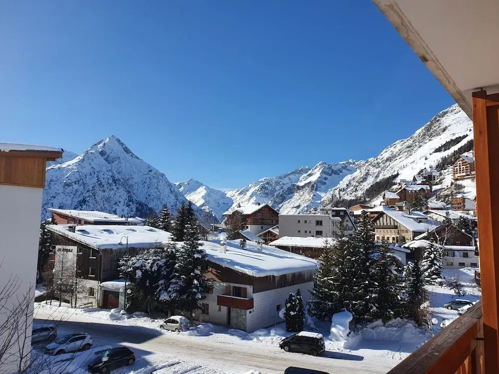 Alpine Comfort With Balcony