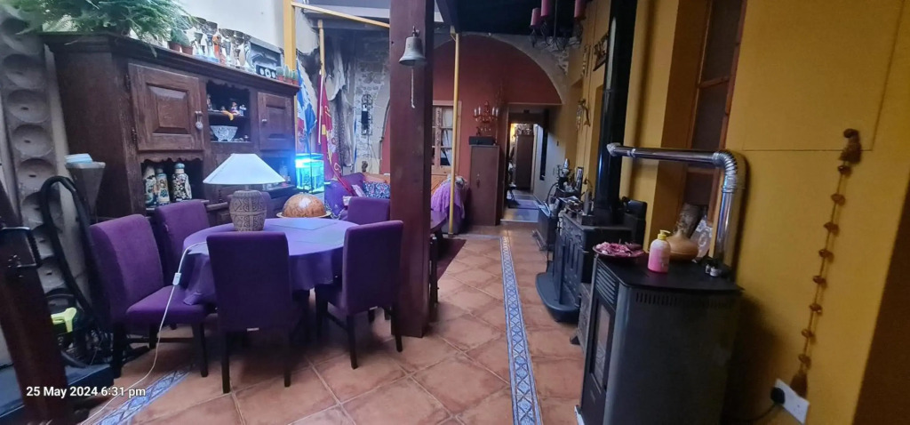 Sylvias Antique House