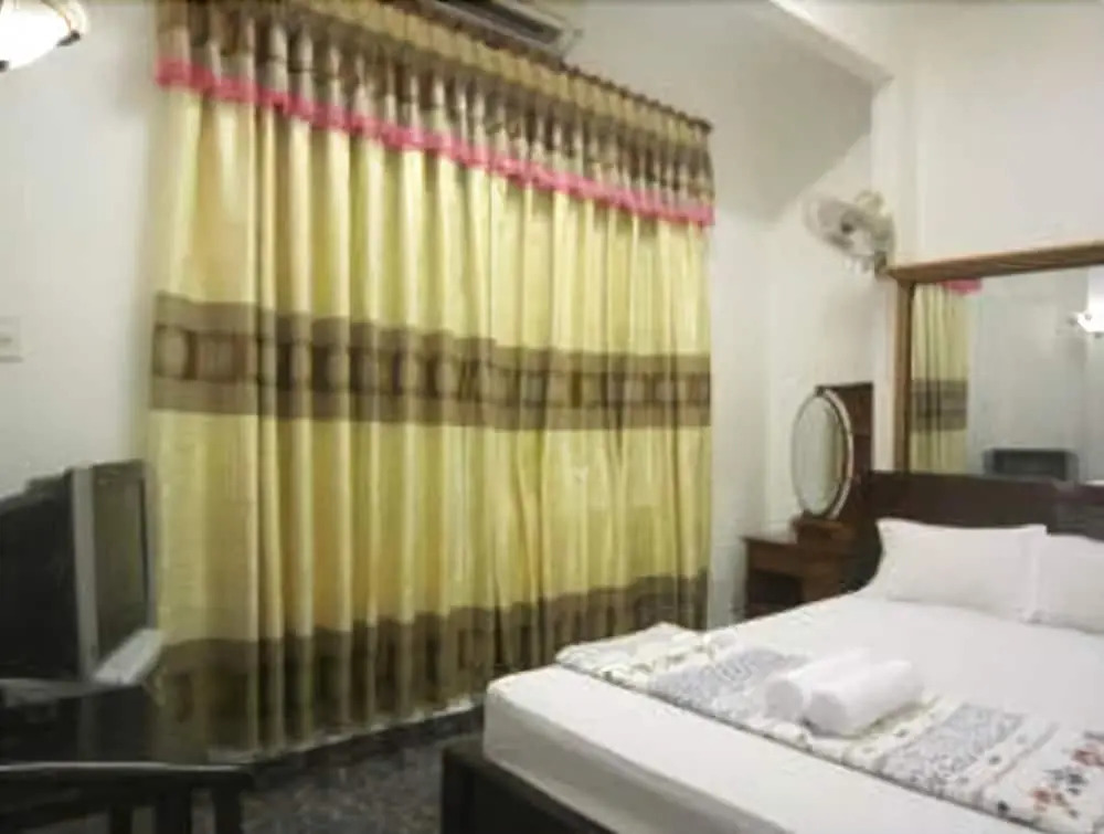 SaiGon CoZy II Hotel