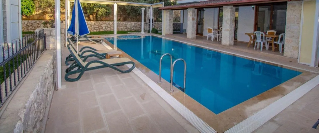 Prestij Amintas Villa