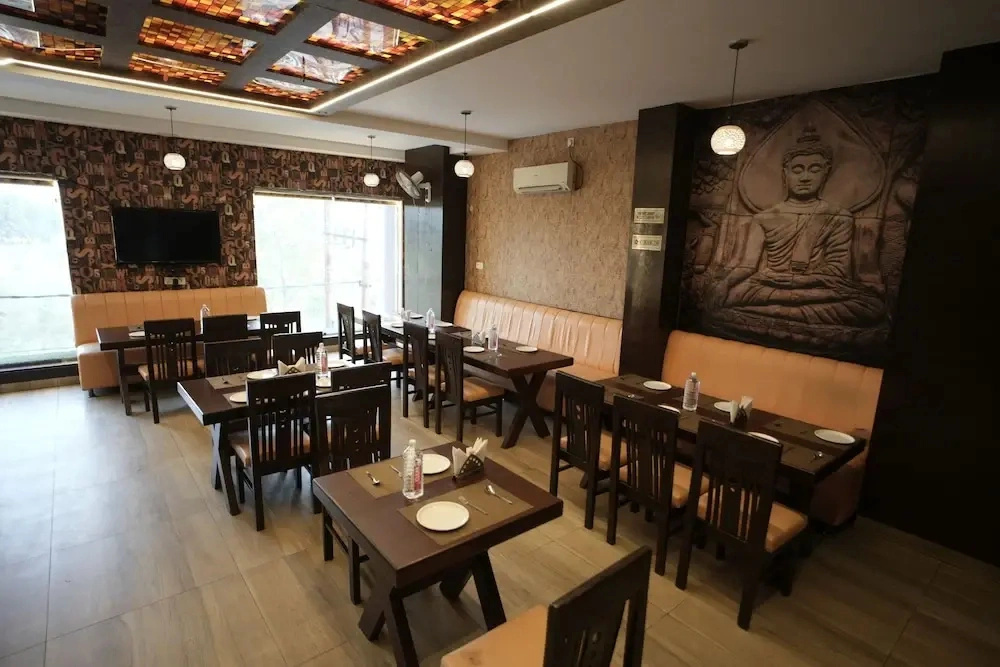 Hotel S R Grand