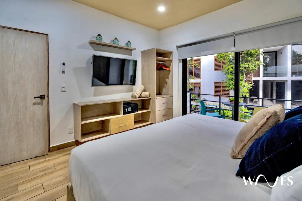 Increíble Townhouse de 3 Rec. con Alberca Privada