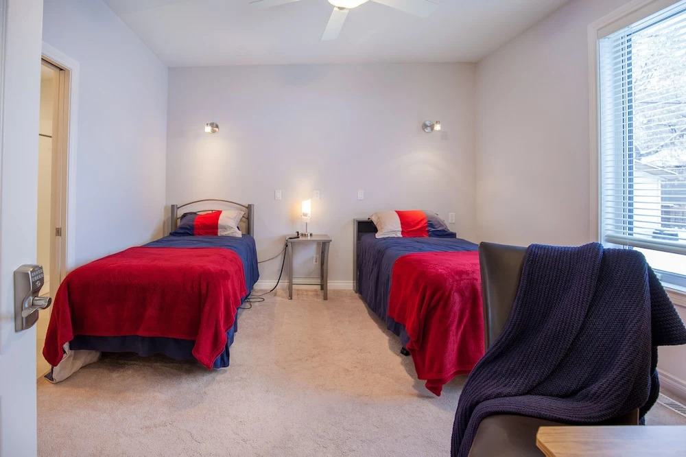 Rant and Roar B&B