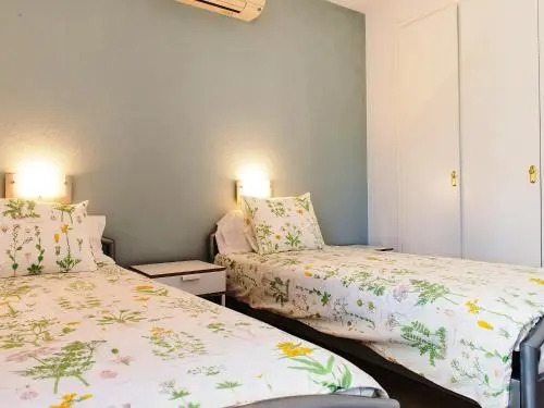 Holiday Home Ui-tje by Interhome