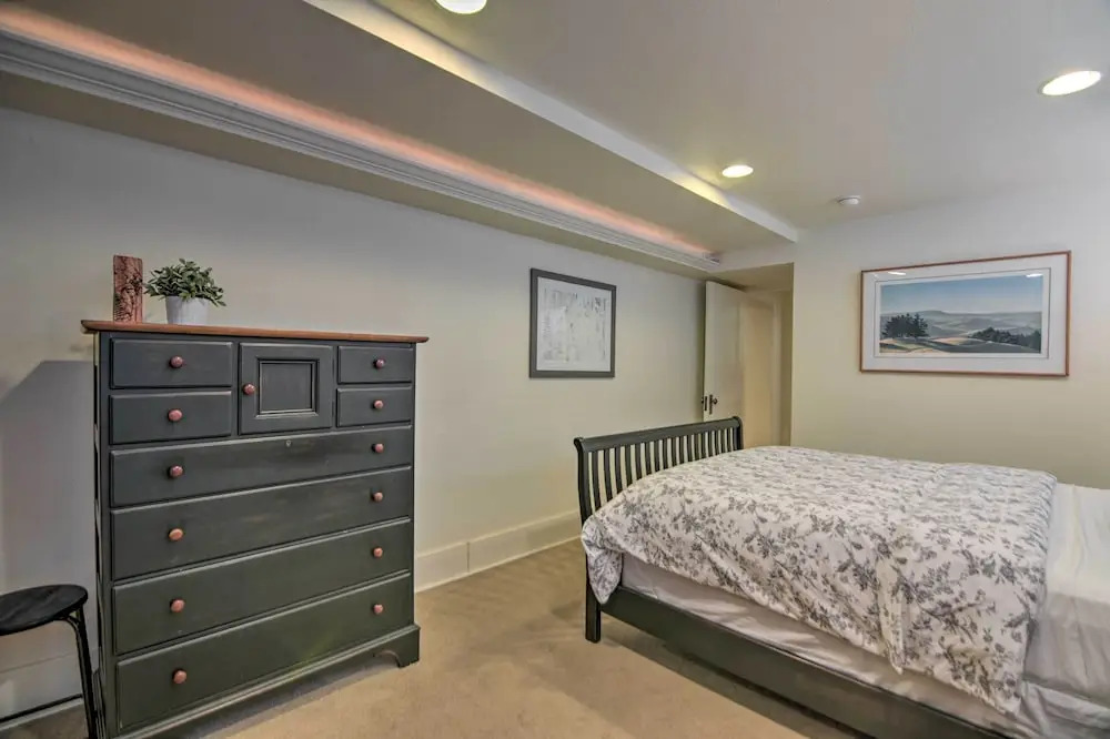 Cozy Fort Collins Garden Apt in Historic Old Town!