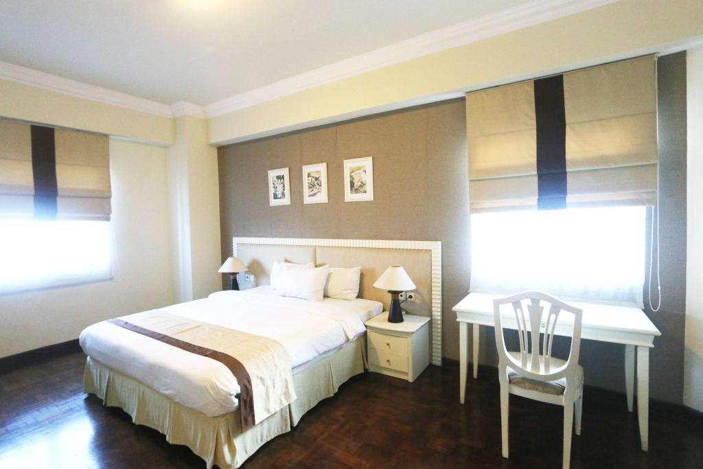 Java Paragon Hotel & Residences