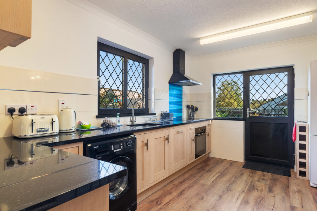 Hazelglade Cottage - Hot Tub, Games Room, Pet Friendly