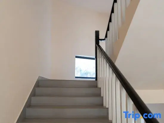 Moye Yishan Homestay