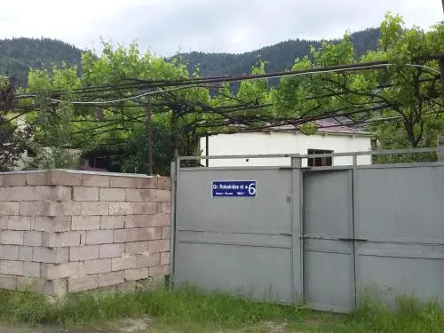 Guesthouse Megi On Robaqidze 6
