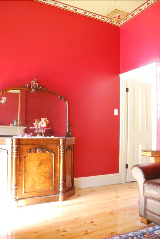 Victorian chic row cottage