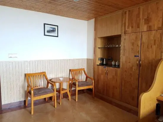 Yunti Hotel