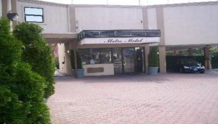 Metro Motel