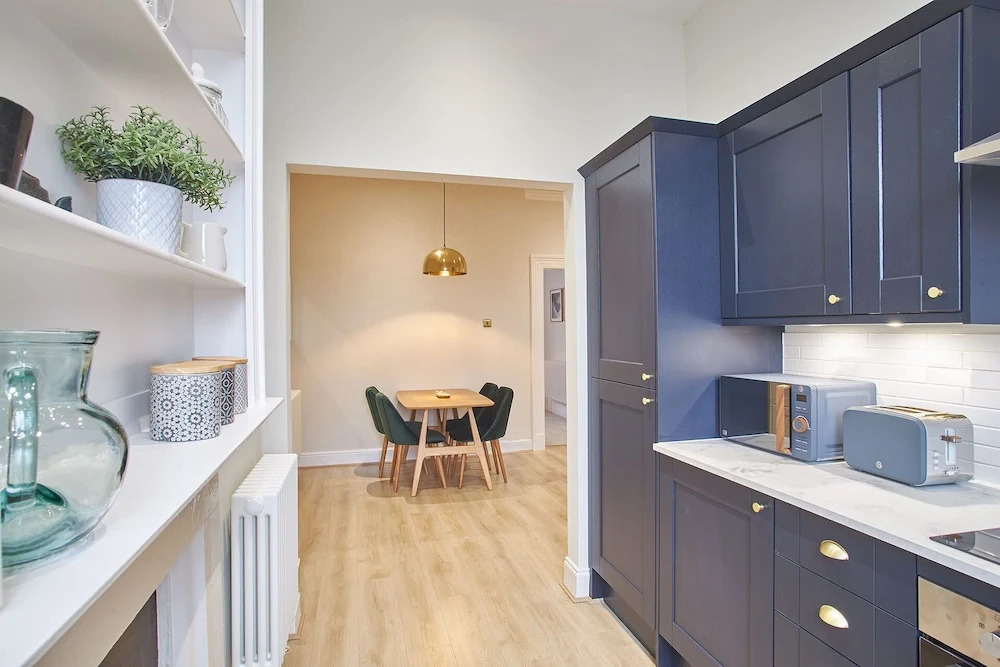 Host Stay Huntcliff View Apartment