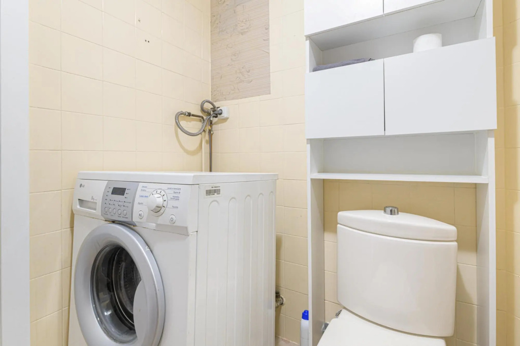 EL NOGAL - Fantastic studio in the center of Torremolinos. Free WIFI.