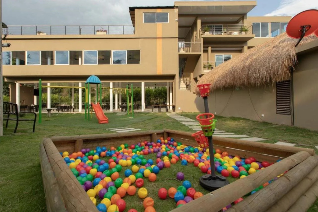 Hotel Natural Hills by H&R