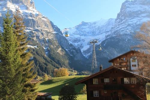 Apartment Chalet Bodmisonne