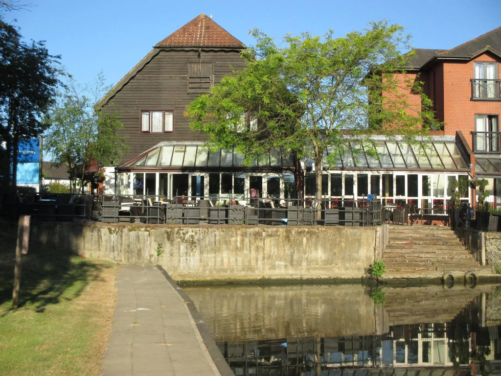 The Bridge Hotel