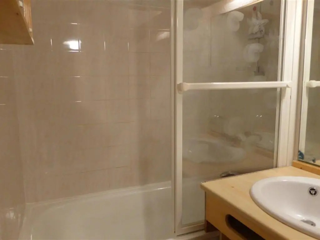 Duplex 2 Chambres, Piscine, Proche Remontées mécaniques, 6 pers - FR-1-342-194
