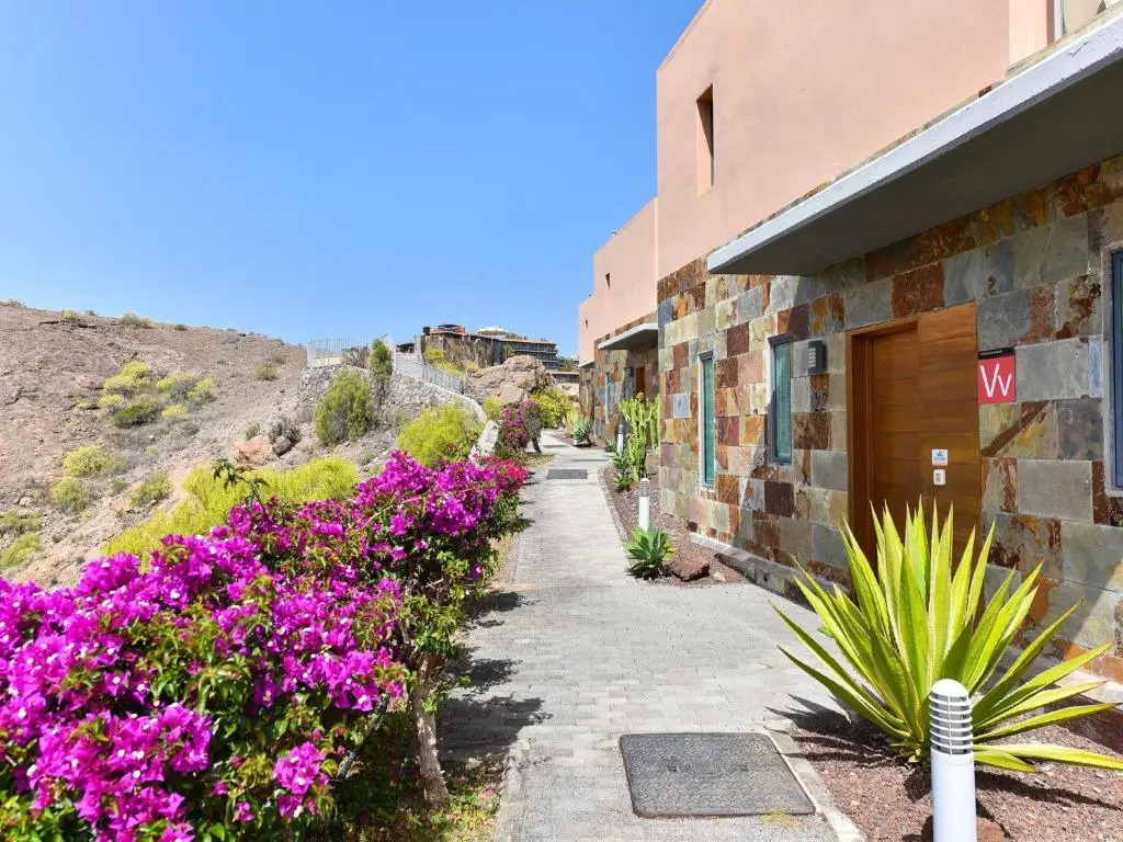 GreenSide Villa 38 by VillaGranCanaria