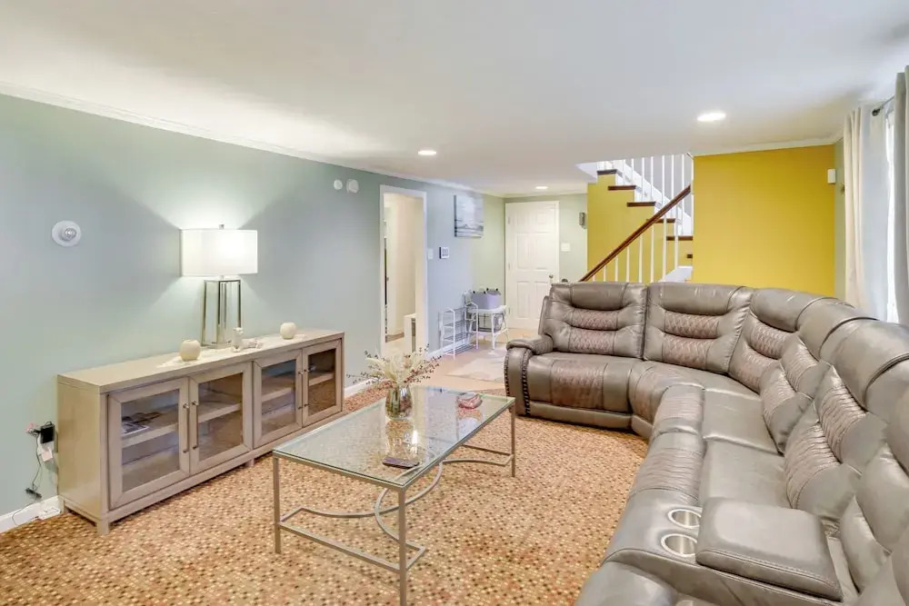 Great for Families: Waterville Retreat w/ Yard!
