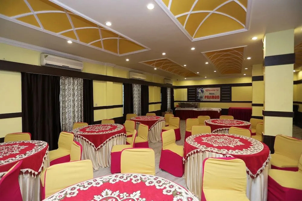 OYO 29689 Hotel Pramod