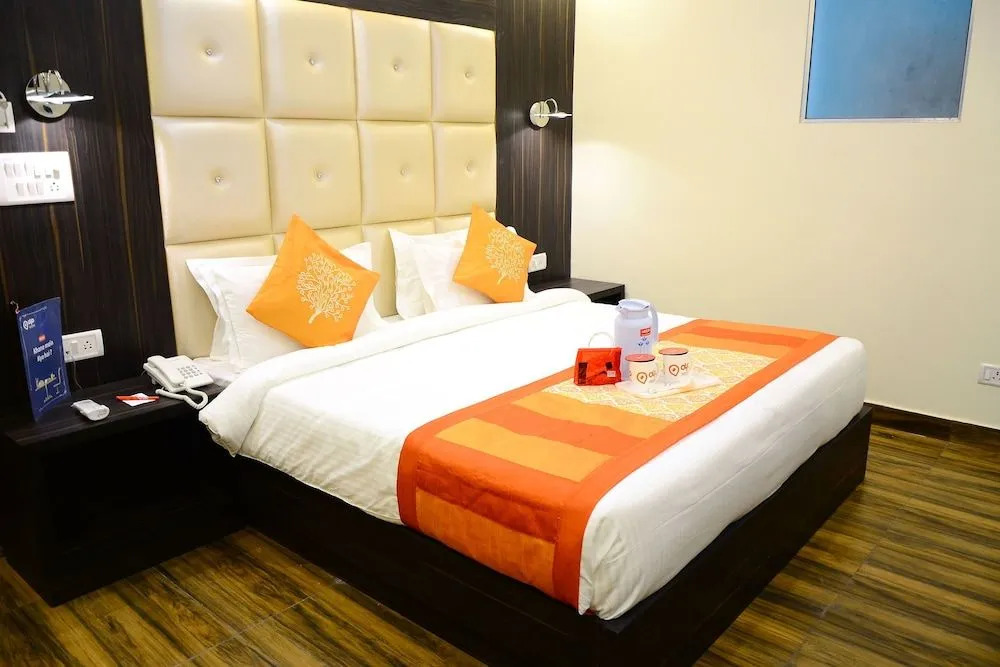 OYO 9266 Home Stay Kapoor Inn
