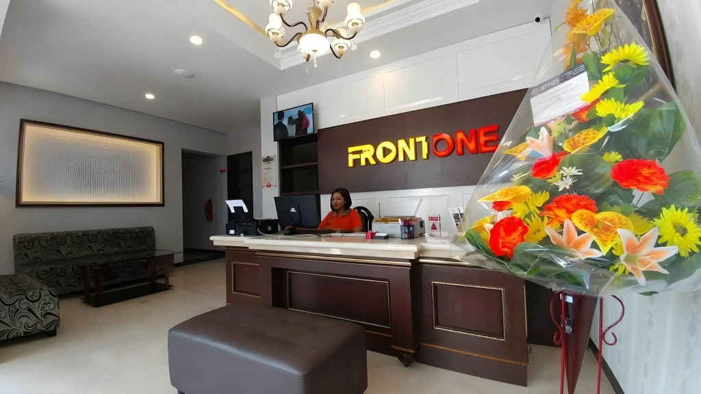 Front One Boutique Brani Solo