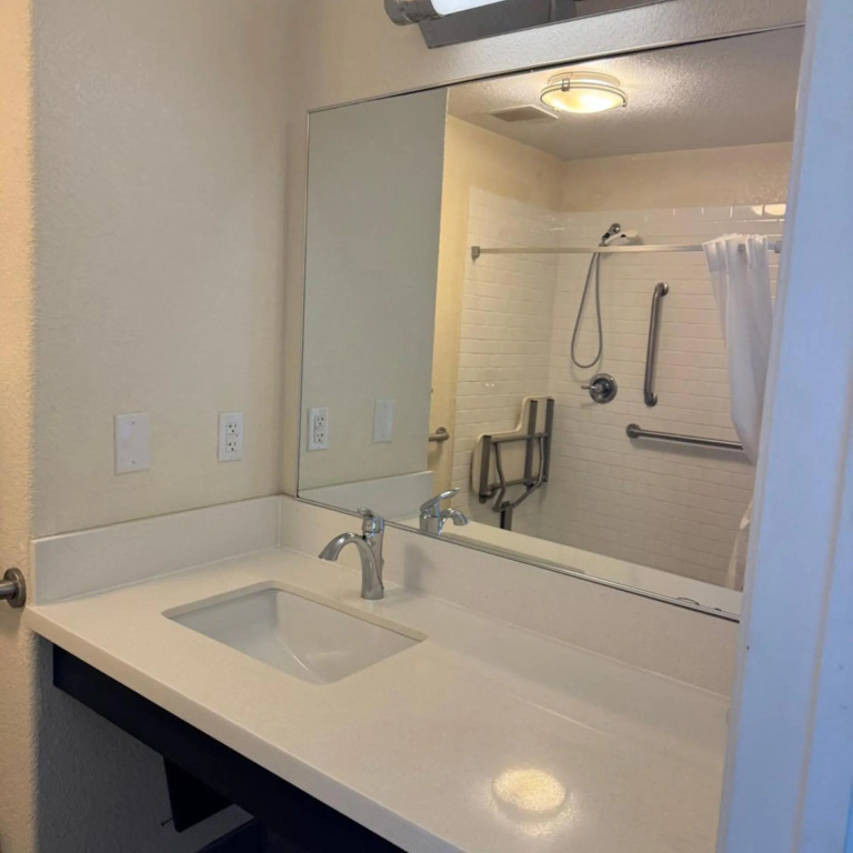 Candlewood Suites Cotulla, an IHG Hotel