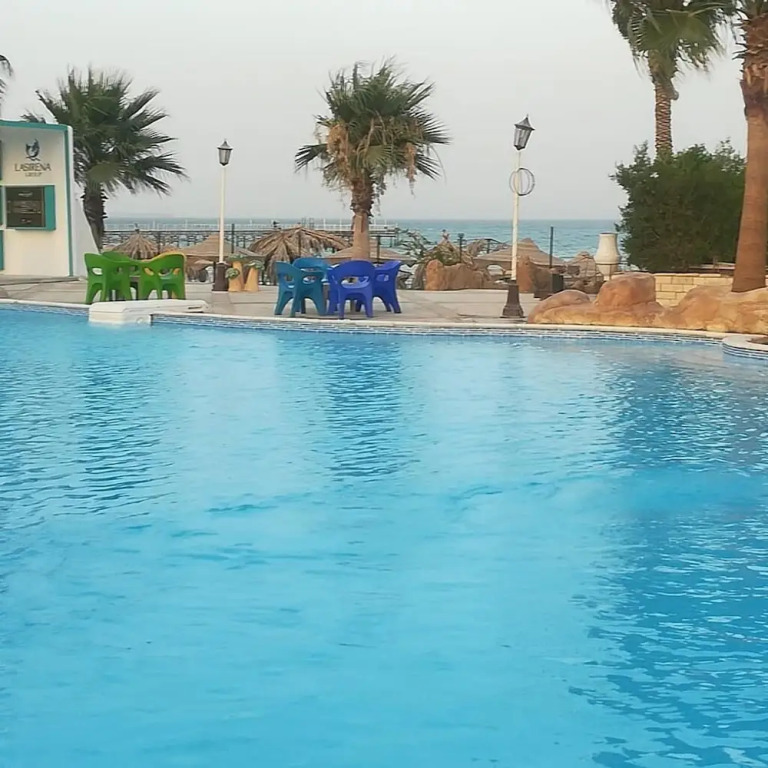 La Sirena Villa for Families only