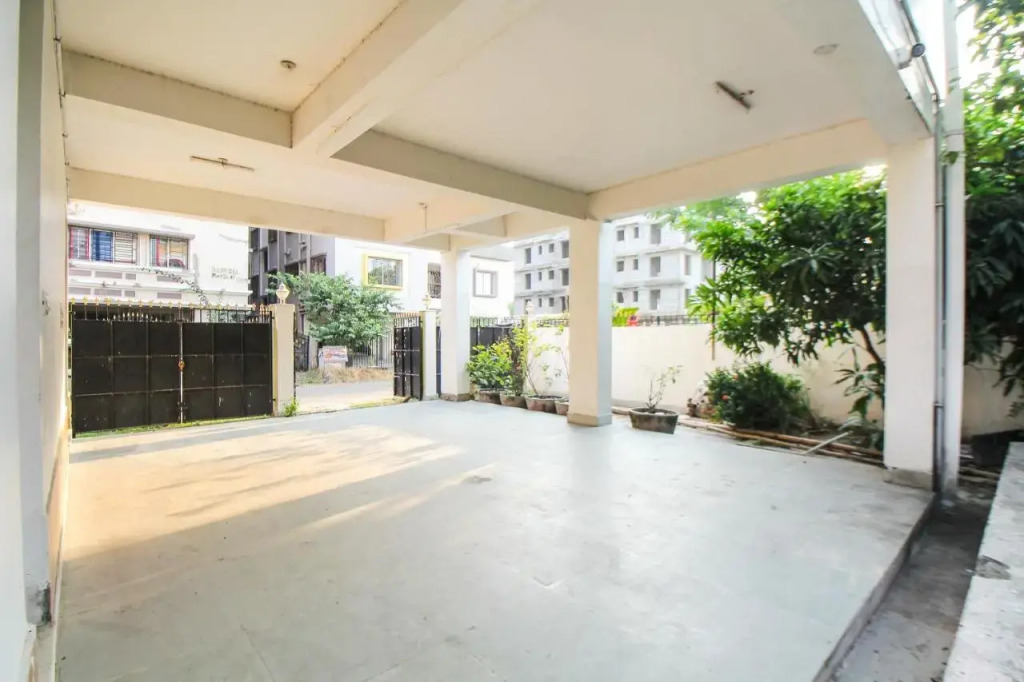 OYO Flagship 70359 Ecopark Guest House