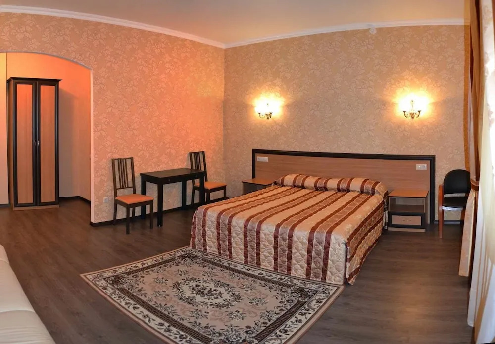 Dubki Hotel