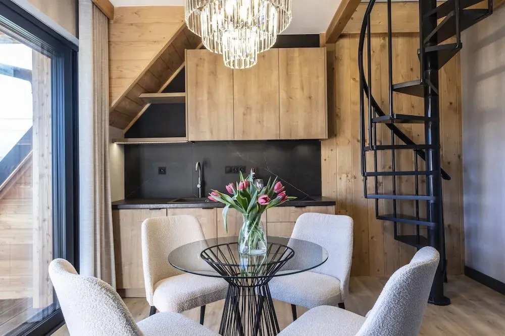 Szymaszkowa 7 - luksusowe apartamenty z widokiem na Giewont - sauna, parking w cenie - IZBY PODHALAŃSKIE