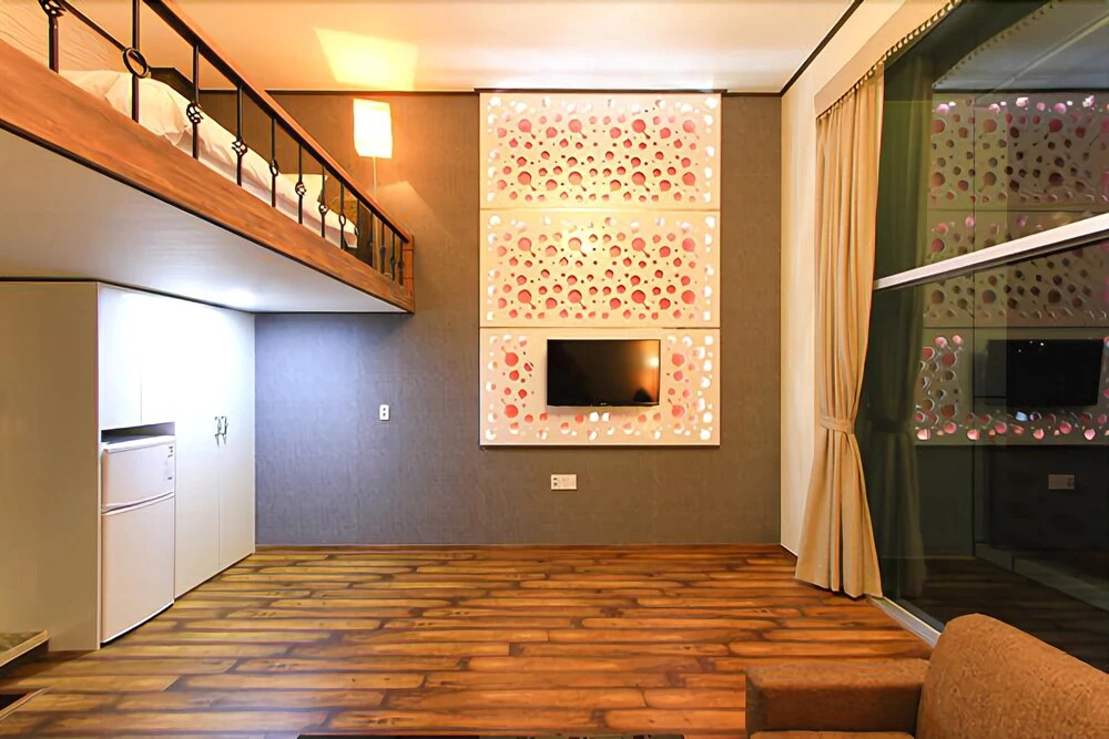Geoje Beach Nadree Pension