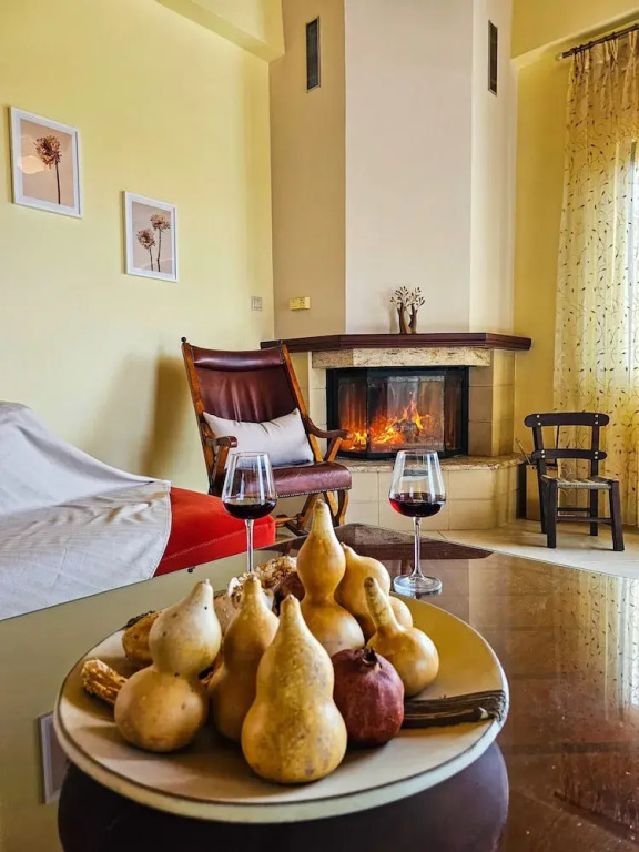 Villa Aitheras with sea views and garden